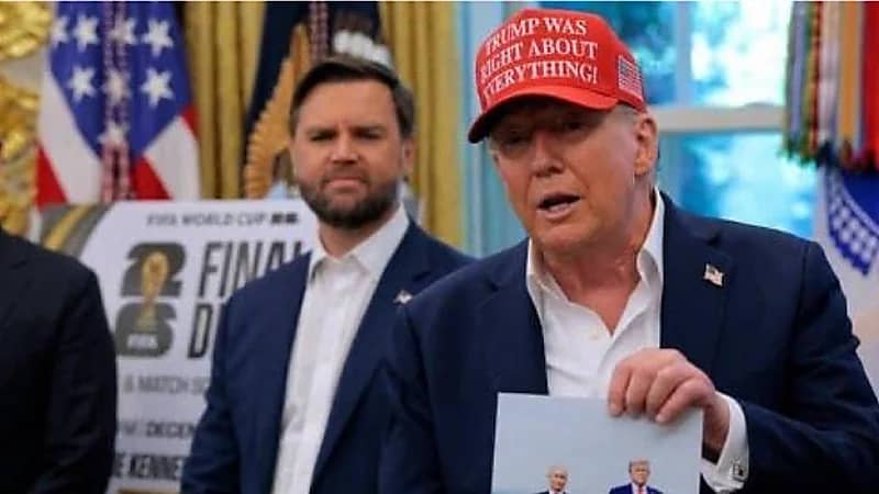 الكرملين يرد على اتهام ترامب بالتآمر