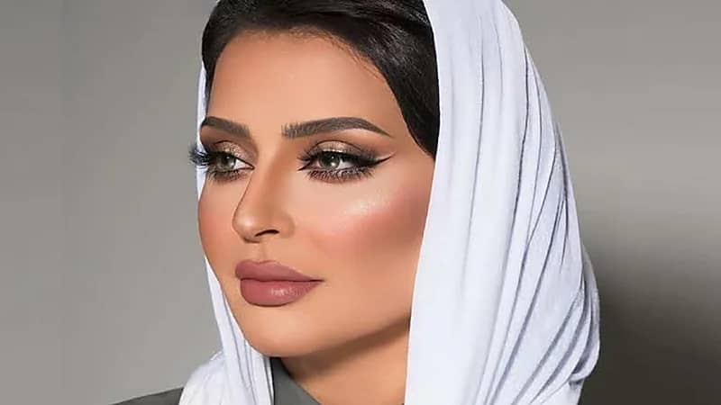 بدور البراهيم تفاجئ جمهورها بخضوعها لعملية تجميل في وجهها وشفتيها "صور"