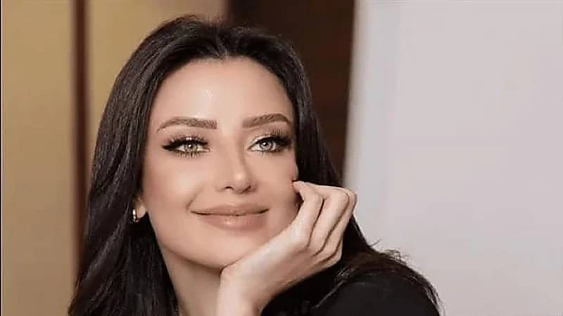 شاهد.. رضوى الشربيني تتألق رفقة ابنتها في عيد ميلادها