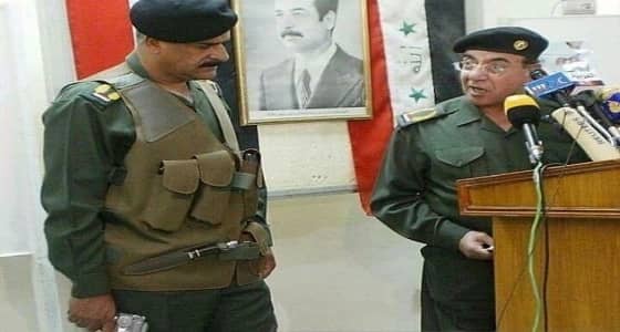 شاهد.. وزير داخلية عراقي سابق يعمل مهندسًا في السودان