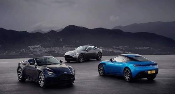 بالصور.. أستون مارتن تقتحم جنيف بسياراتها العادية والسباقية