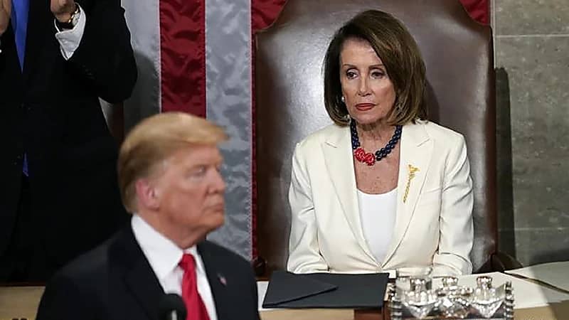 بيلوسي: "ترامب دمر خططي للتقاعد"