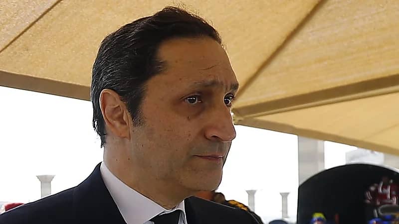 الحكومة المصرية تنفي ما قاله علاء مبارك بشأن هدم المقابر الأثرية