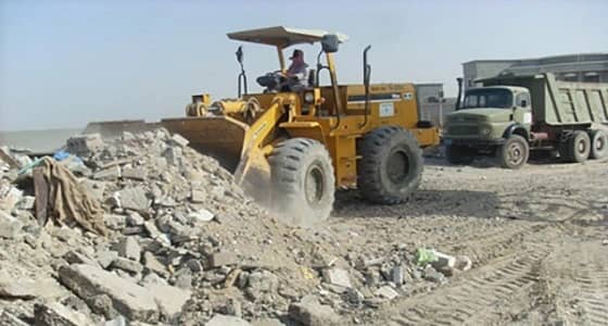 رفع 864 مترًا مكعبًا من الأنقاض لعدد من قرى القطيف