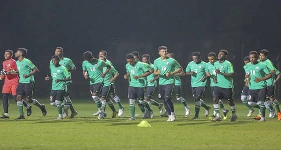 بالصور.. المنتخب الوطني تحت 19 عامًا يفتتح معسكره في إندونيسيا