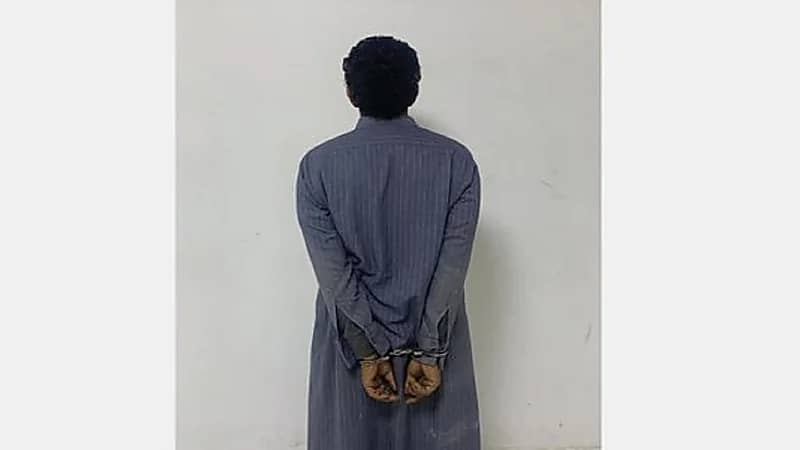 ضبط شخص سرق قواطع كهربائية ونحاسية تحت الإنشاء في الرياض