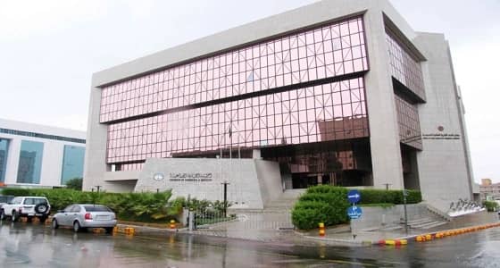 4 شركات بالقطاع الخاص يطلبن بائعات للعمل بالرياض