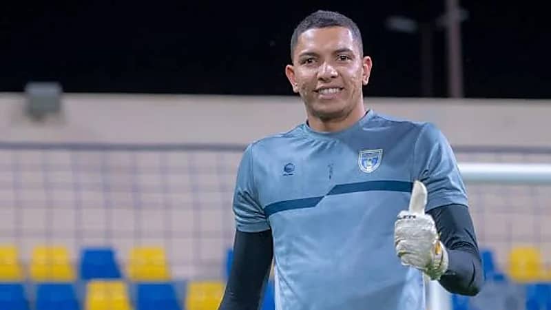 إصابة حارس التعاون في الغضروف