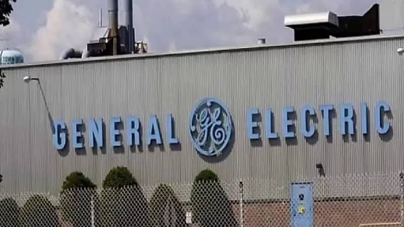 "جنرال إلكتريك" تفتح باب التقديم في برامج التدريب المبكر المنتهي بالتوظيف