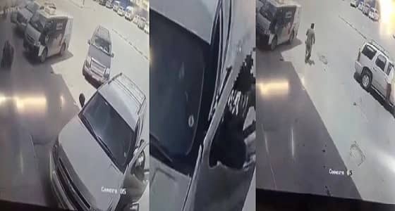 بالفيديو.. كاميرا مراقبة توثق سرقة لص لـ " تاهو " بالرياض