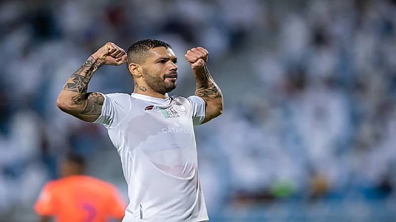 كارلوس جونيور شبابي حتى 2027