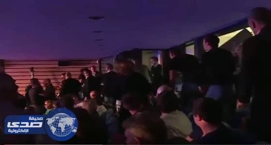 بالفيديو .. عراك بالأيدي في تجمع انتخابي لمرشحة الرئاسة الفرنسية