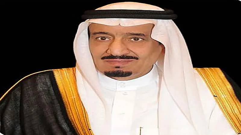 بالفيديو .. أول وأكبر لوحة لصورة الملك سلمان بالعملات المعدنية