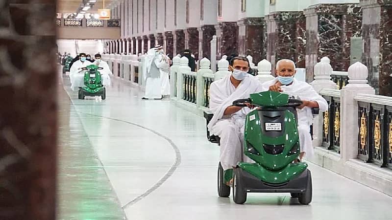 رئاسة شؤون الحرمين توفر 8000 عربة لقاصدي المسجد الحرام