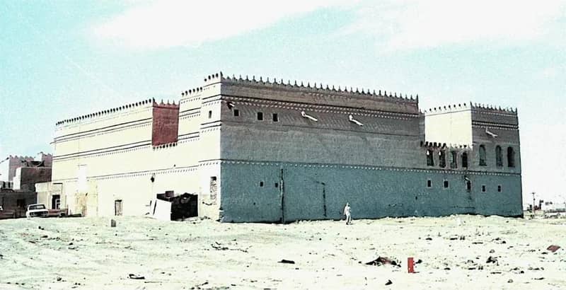 قصر الأميرة نورة بنت عبدالرحمن بالتسعينات الهجرية