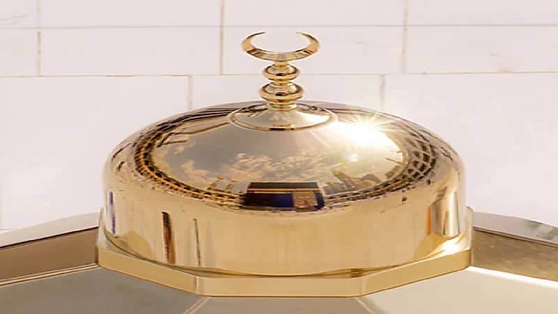 صور توثق انعكاس الكعبة المشرفة في مقام سيدنا إبراهيم عليه السلام