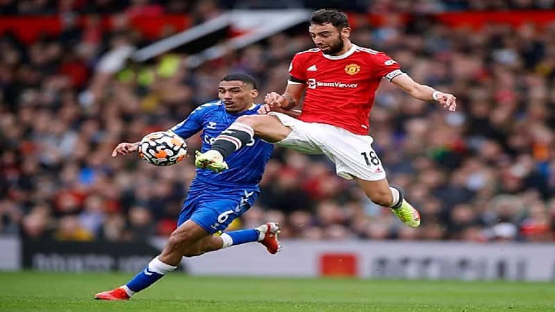 مانشستر يونايتد يتعادل مع إيفرتون بالدوري الإنجليزي