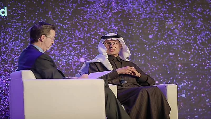 وزير الطاقة: كلمة مستحيل لن تكون في قاموسنا (فيديو)