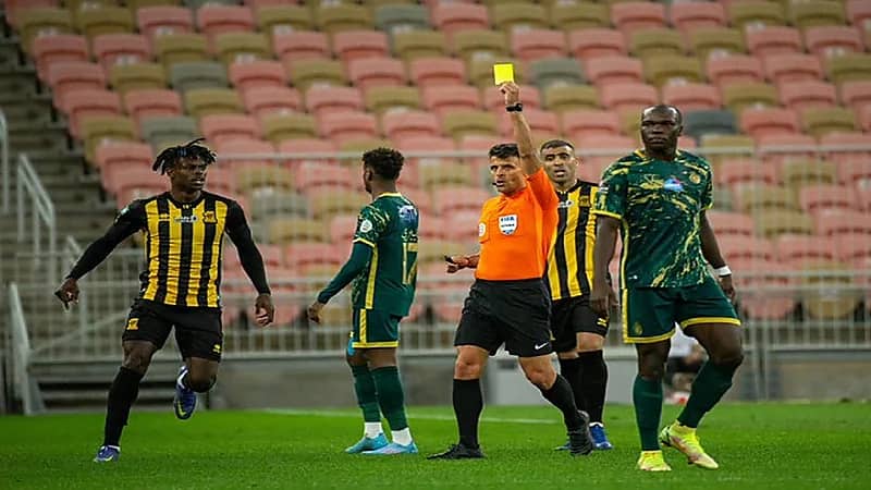 إدارة النصر تتقدم بشكوى ضد الحكمين "جيسوس مانزانو و فيريرا "