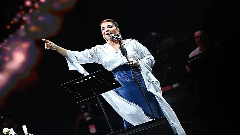 أصالة من حفلها بمهرجان العلمين: دائمًا بخاف من الحفلات في مصر.. فيديو