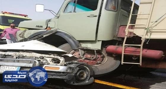بالصور.. وفاة شابين إثر حادث تصادم مروع في عسير