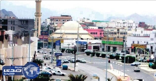 " الجهات الامنية بمحافظة المخواه " تباشر بلاغ عن شخص متوفي داخل مركبته