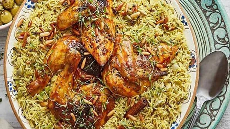 طبق أرز يتسبب في اشتباكات بالأسلحة الرشاشة وسقوط وفيات ومصابين "فيديو"