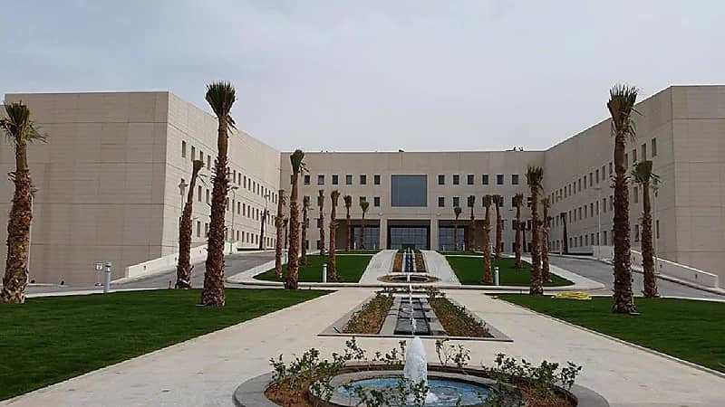 بدء التسجيل في برامج الإيفاد والابتعاث لشاغلي الوظائف التعليمية