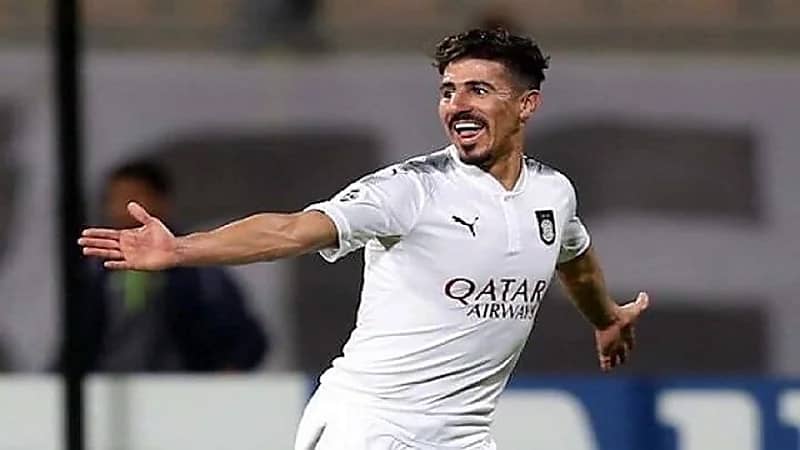 الهلال فريق كبير.. بونجاح يرد على أنباء اقترابه من دوري المحترفين