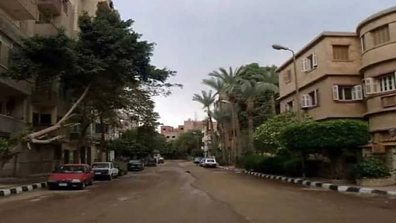 سيدة تلقي نفسها من الطابق الخامس بعد مشاجرة مع زوجها