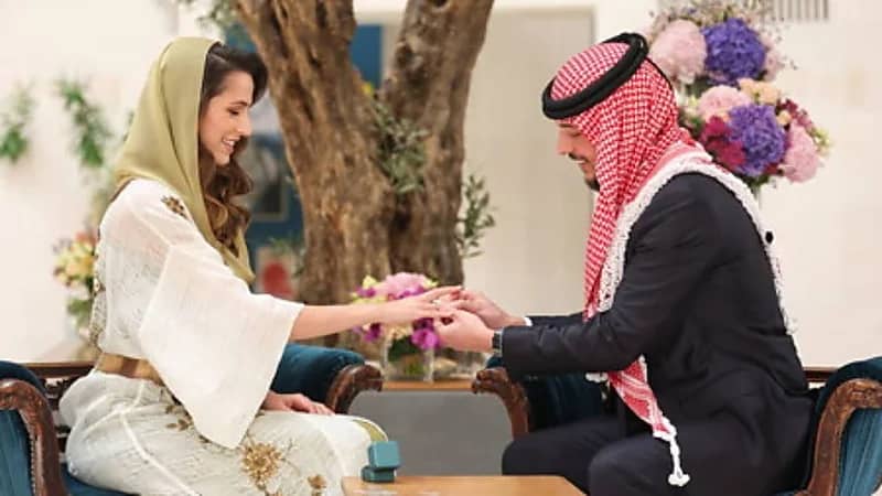 الكشف عن ثمن خاتم رجوة آل سيف خطيبة ولي العهد الأردني