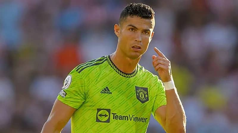 مطالبة بعدم إشراك رونالدو أمام ليفربول 