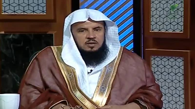 " السبر " يوضح من أحق بتسمية المولود من الأب والأم ( فيديو)