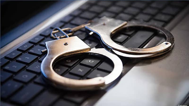 بالفيديو .. محامي: 500 ألف ريال مع السجن لمنفذي المقالب