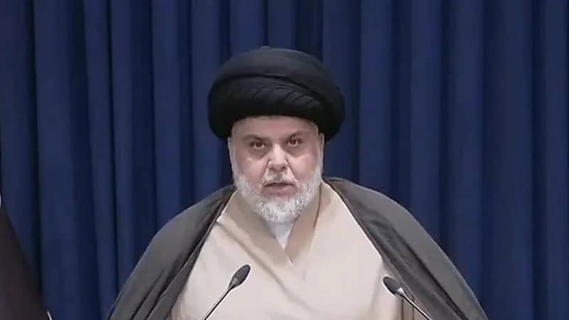 مقتدى الصدر قلق من حملة إسقاط العمائم