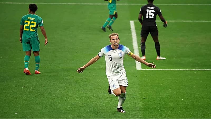 انجلترا تتأهل إلى الدور ربع النهائي بعد فوزها على السنغال