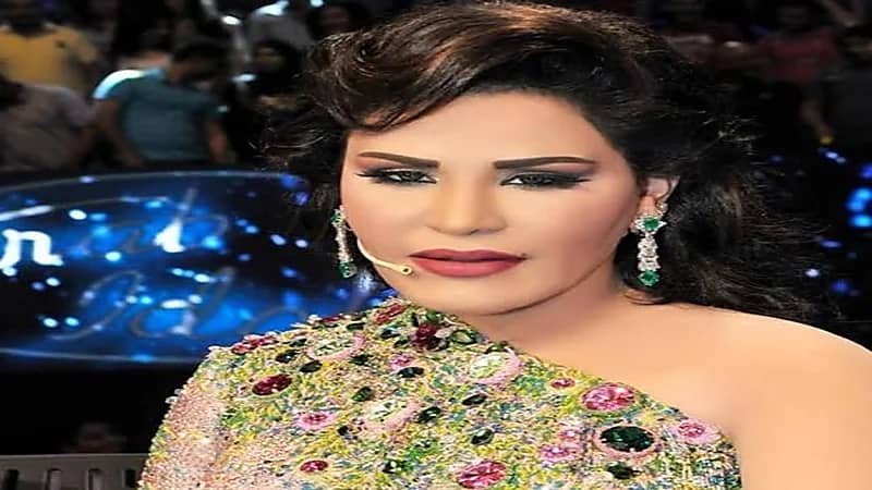 شاهد.. إطلالة جذابة للفنانة أحلام تبهر جمهورها 