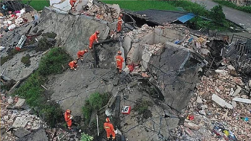 زلزال قوي يضرب الصين والهند و 7دول أخرى