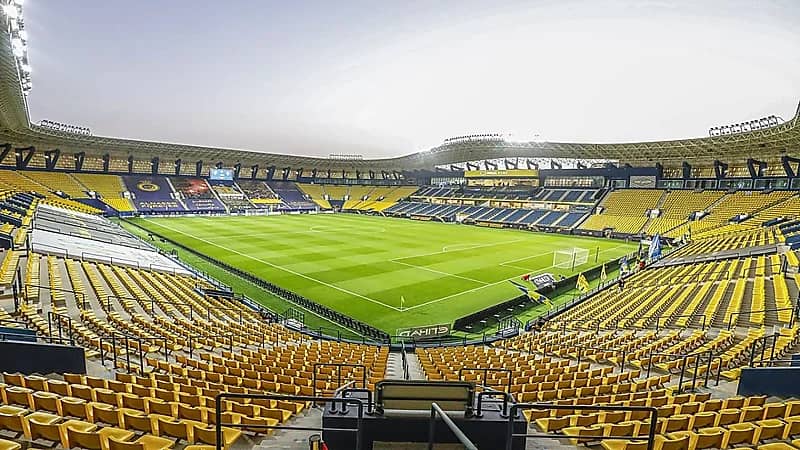 تسمية ملعب النصر بـ"الأول بارك"
