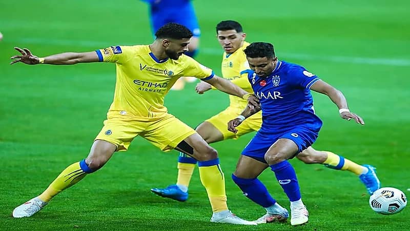 خلال موسمين ملعب أول بارك مصدر فرح للهلاليين وعقدة للنصراويين