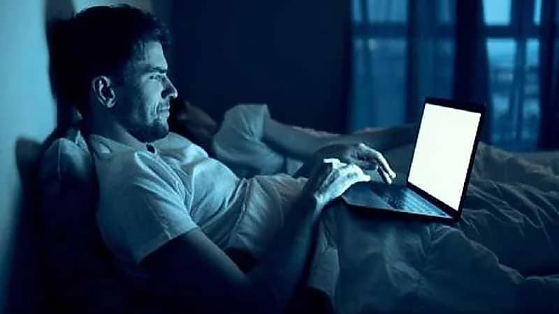 السهر يزيد خطر الوفاة في حالة واحدة