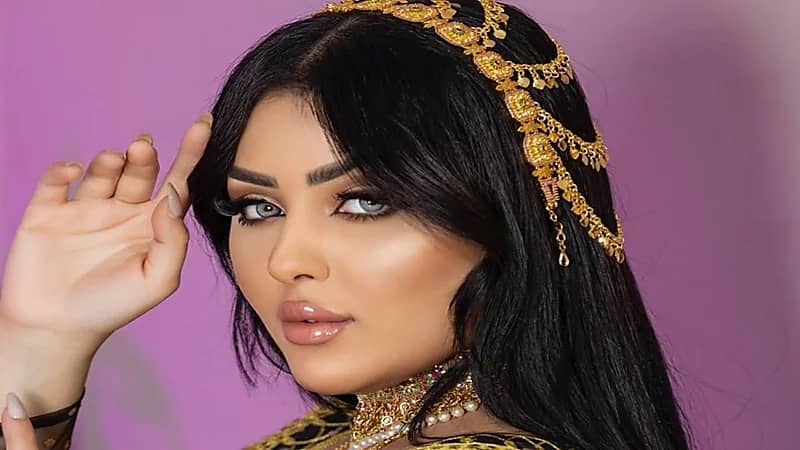 تحقيقات تكشف ظهور سلمي الشيمي على سرير بملابس عارية