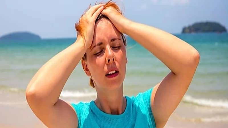 استشارية طب أسرة: ضربة الشمس قد تسبب الوفاة في حال عدم إسعاف المريض بسرعة.. فيديو