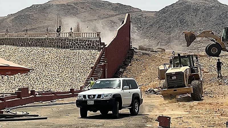 استعادة أراضي حكومية بمساحة تتجاوز 121 مليون م 2 في مكة المكرمة