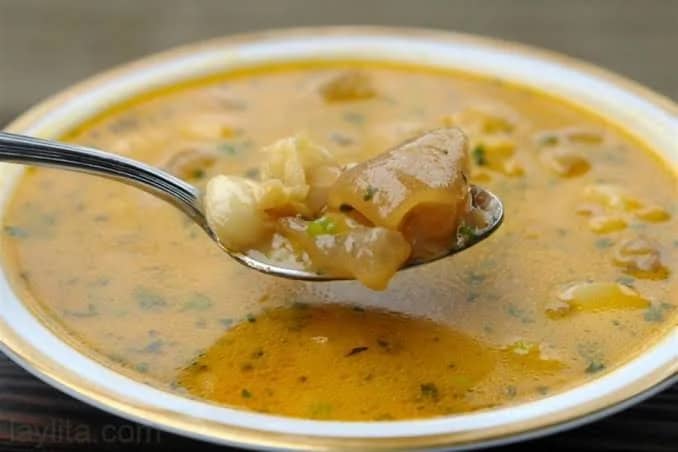 طبيب يوضح مدى ‏فائدة "شوربة الكوارع" لاستعادة الكولاجين..فيديو