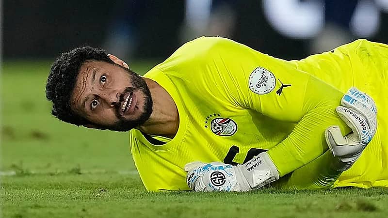 الاتحاد المصري يكشف تفاصيل إصابة محمد الشناوي