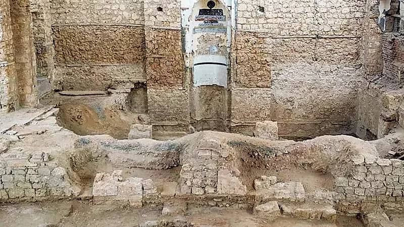 العثور على 25 ألفا من المواد الأثرية في جدة