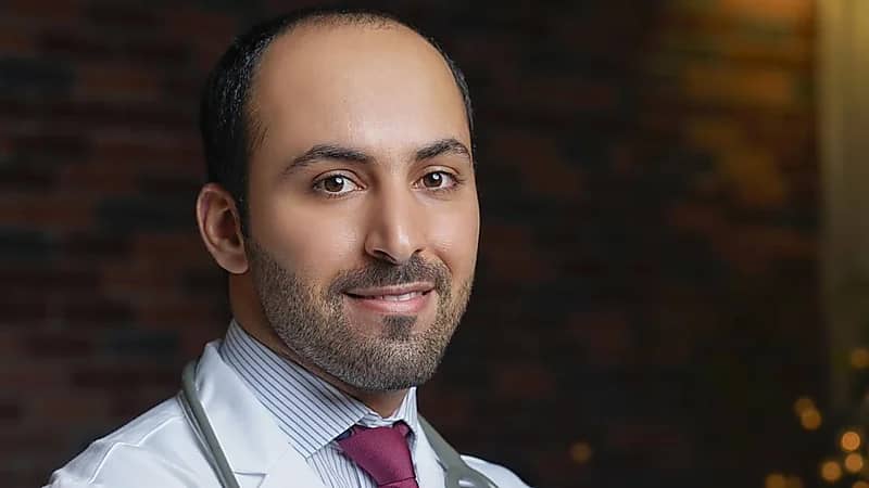 استشاري : نقص فيتامين "بـ 12" يسبب الشيب المبكر ويؤدي إلى فقر الدم