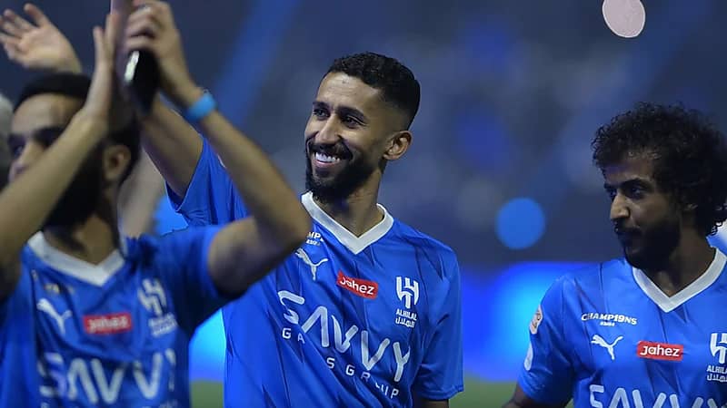 سلمان الفرج يعلن عدم اعتزاله .. فيديو