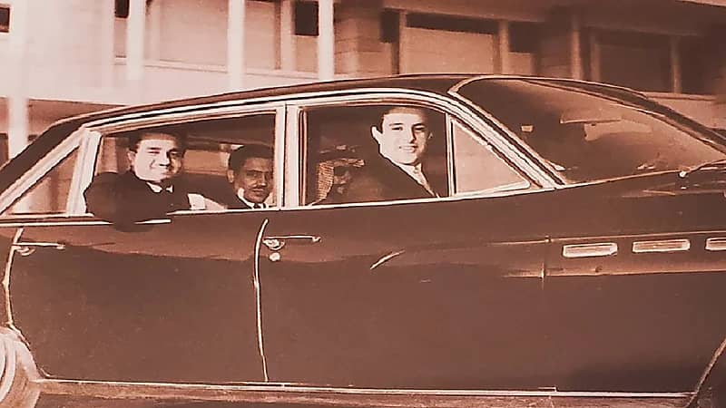 صورة قديمة للملك فهد في زيارة لدارة العلوم والثقافة بالقاهرة